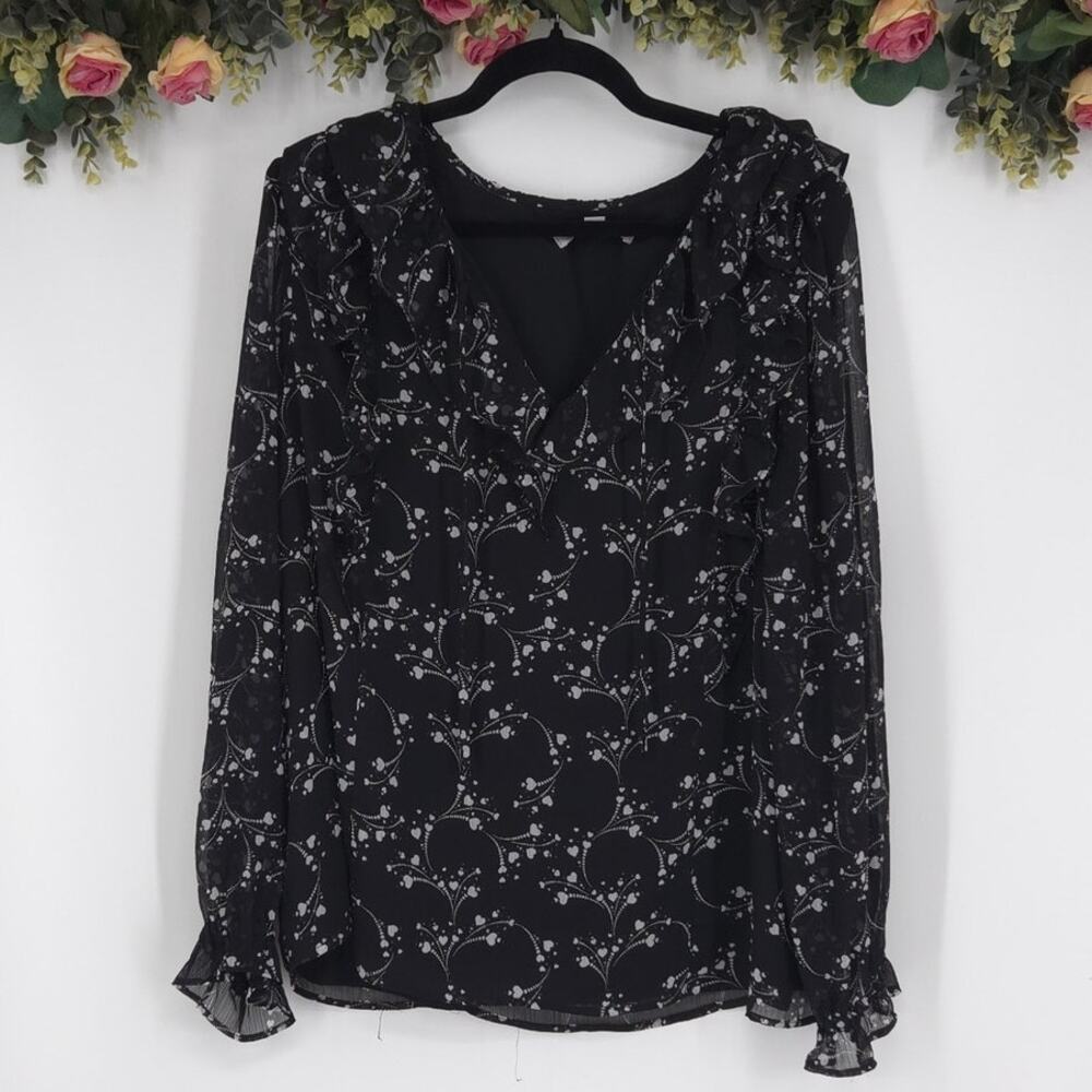 LOFT Black and White Heart Long Sleeved Plus Size Blouse Size XXL